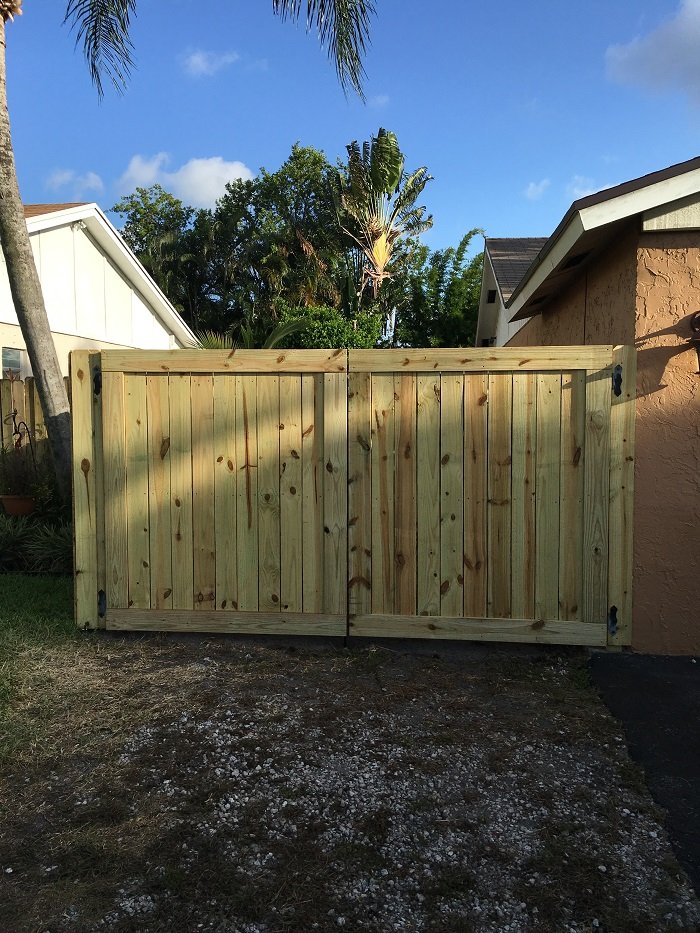 wood fence company tucson az