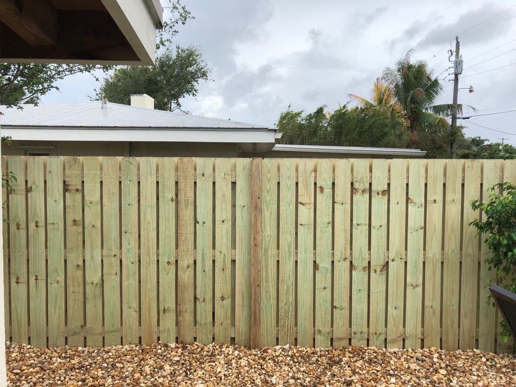 wood fence gate contractor tucson arizona