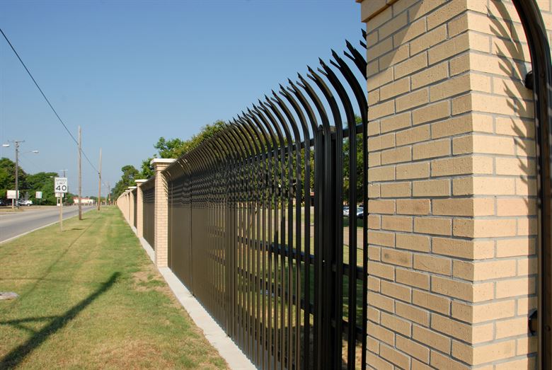 Fence Builders Tucson